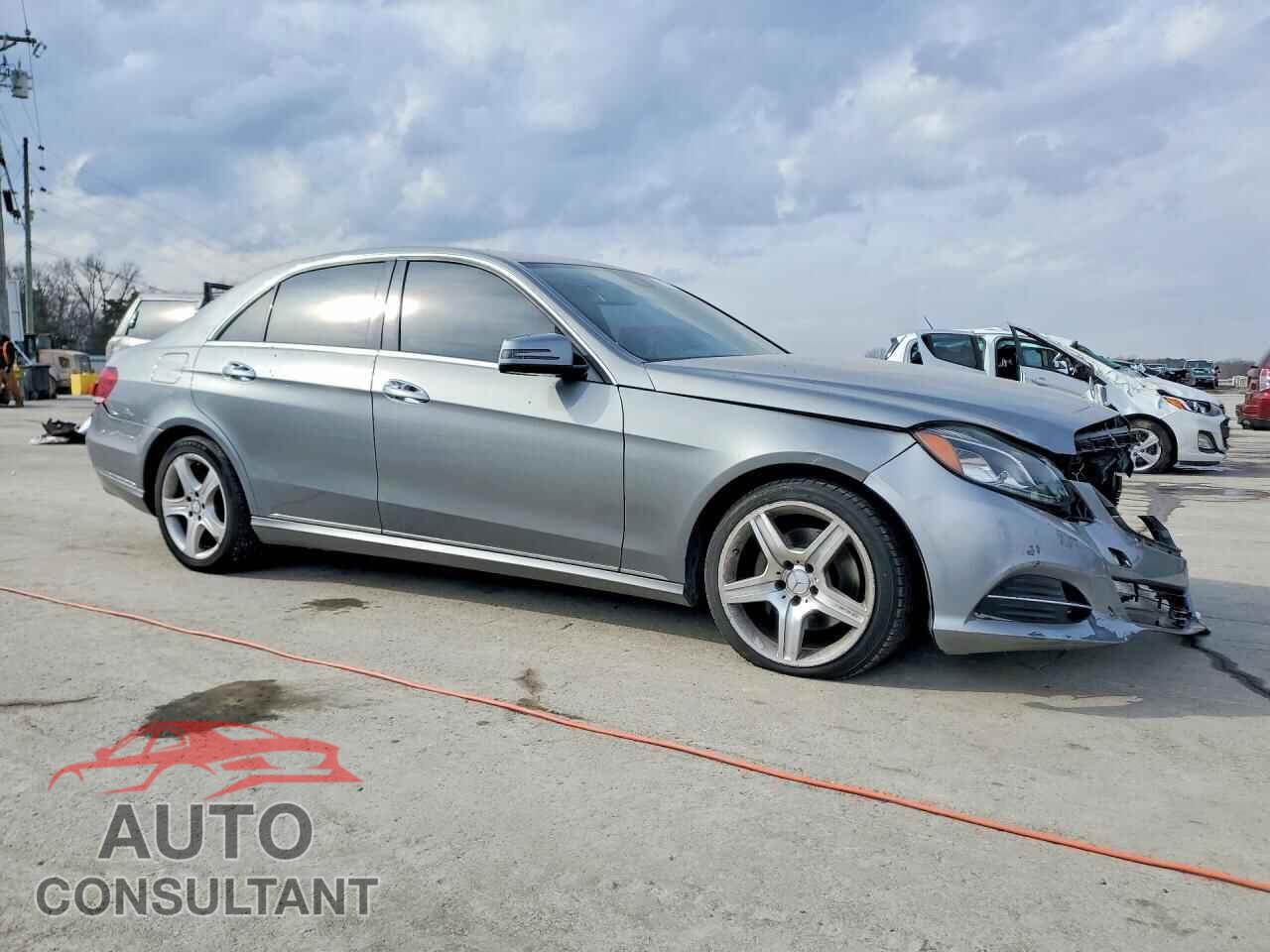 MERCEDES-BENZ E-CLASS 2015 - WDDHF8JB8FB165118