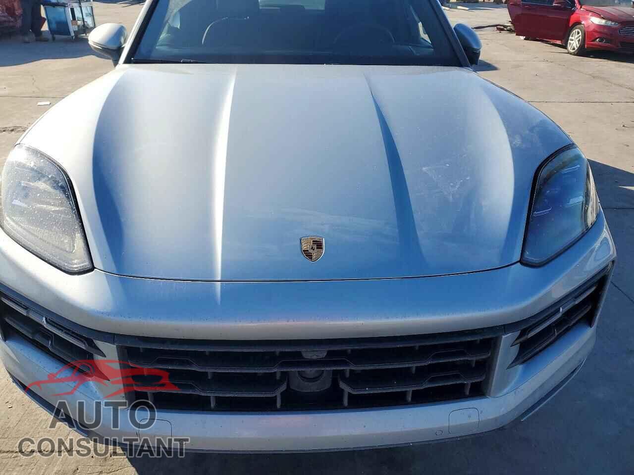 PORSCHE CAYENNE 2025 - WP1AA2AY2SDA01369