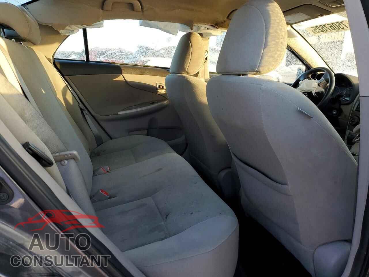 TOYOTA COROLLA 2013 - 2T1BU4EE6DC070266
