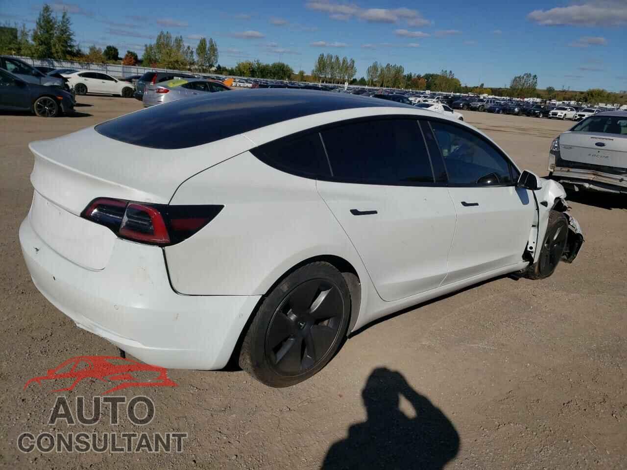 TESLA MODEL 3 2022 - 5YJ3E1EA2NF327692