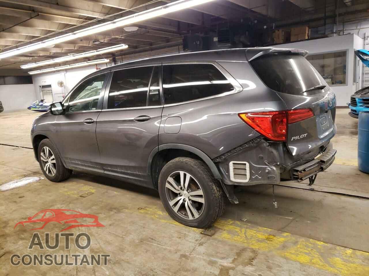 HONDA PILOT 2017 - 5FNYF6H55HB096855