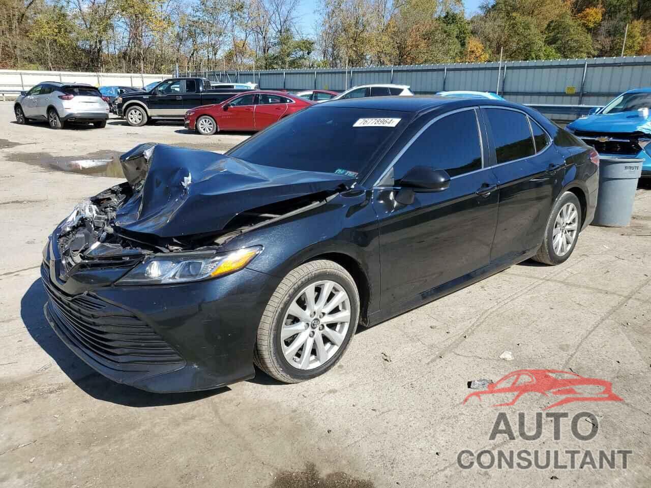 TOYOTA CAMRY 2018 - 4T1B11HK0JU531819