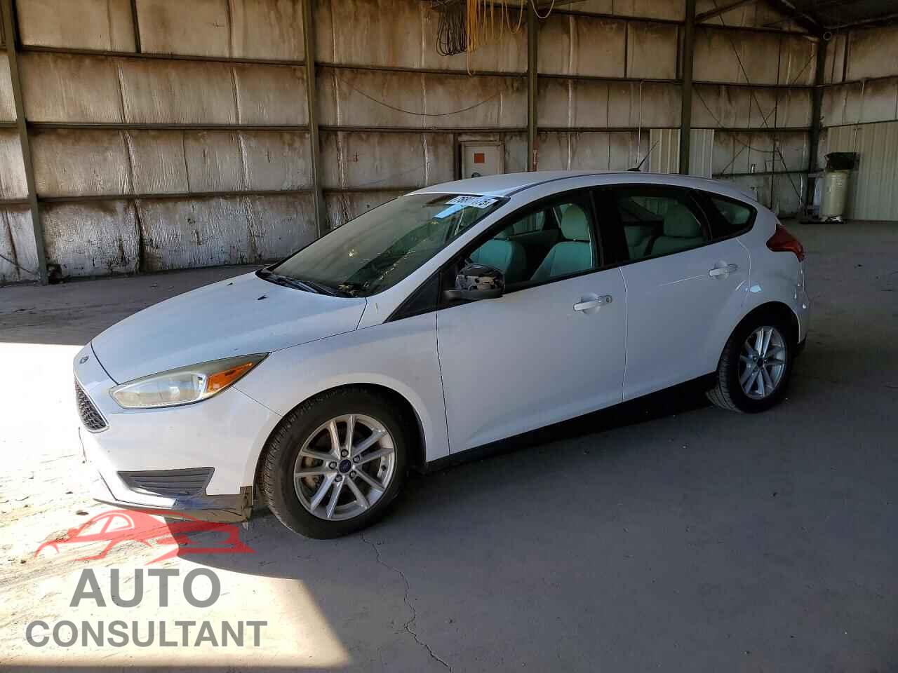 FORD FOCUS 2017 - 1FADP3K24HL247955