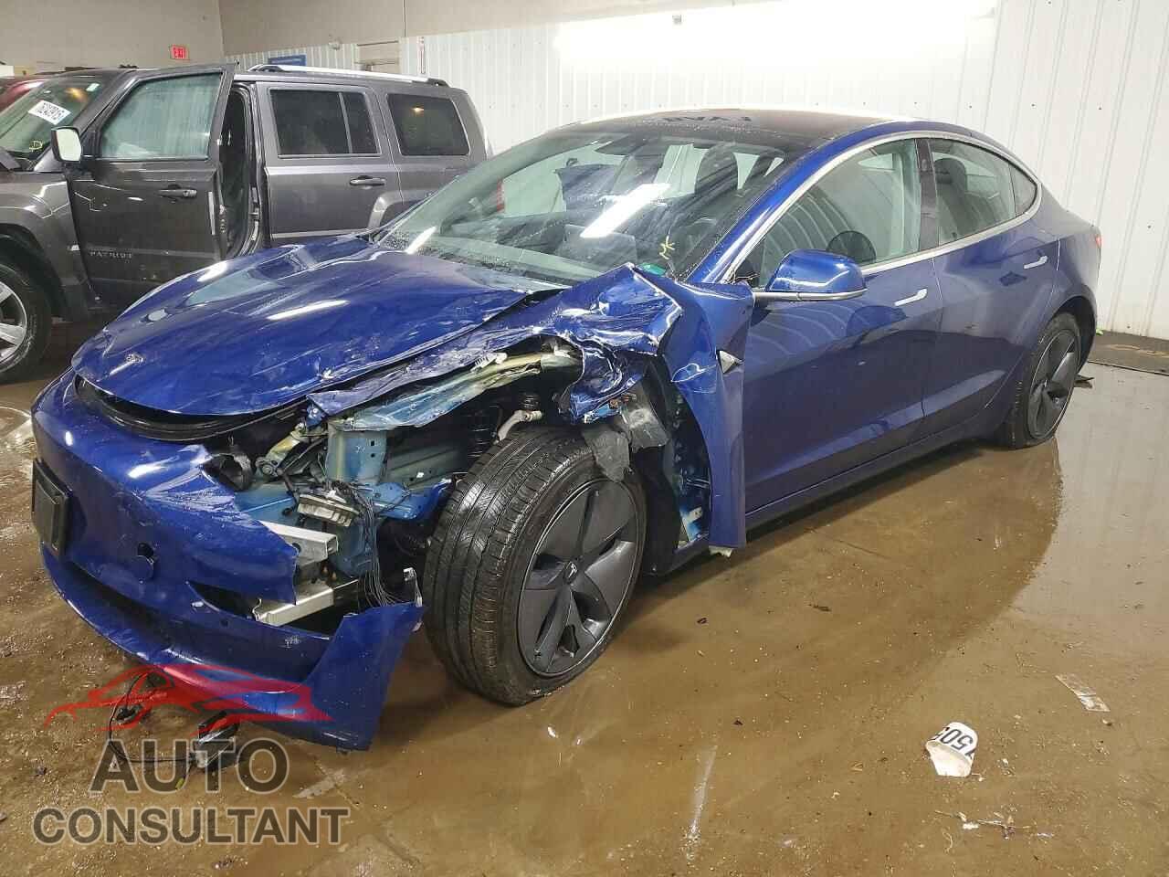 TESLA MODEL 3 2018 - 5YJ3E1EA9JF154067