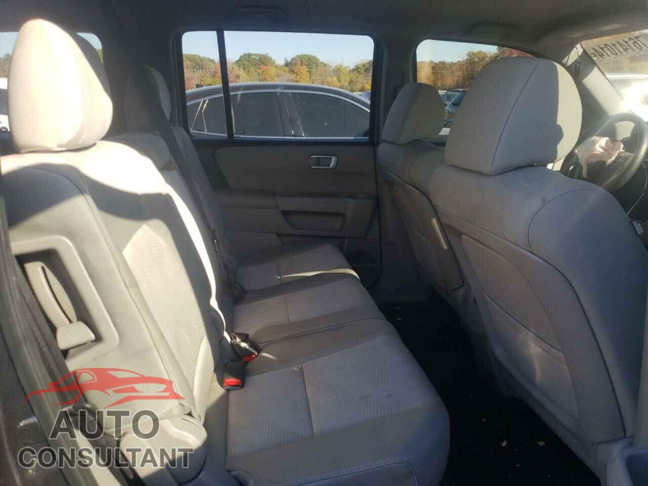 HONDA PILOT 2014 - 5FNYF4H28EB026028