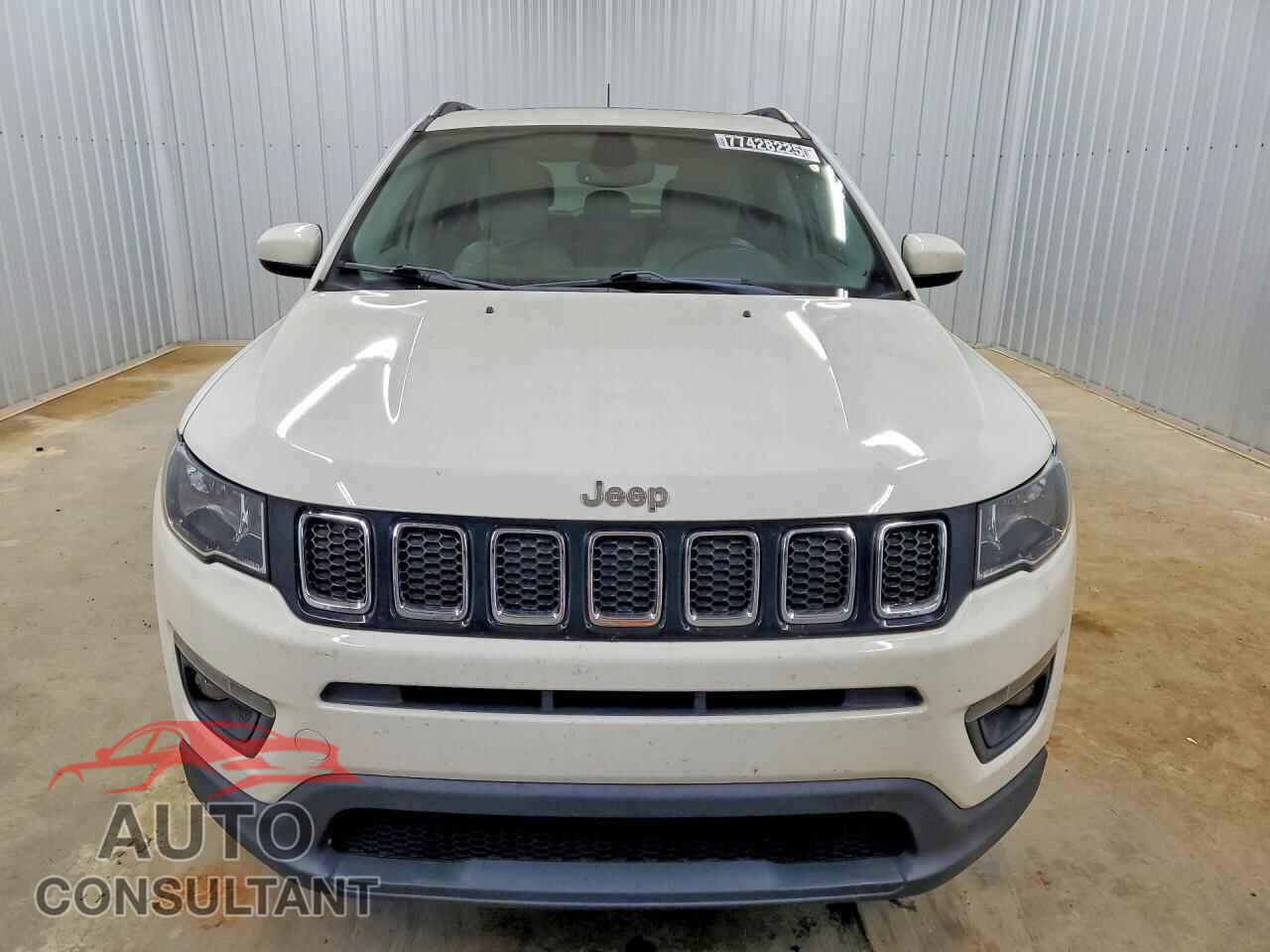 JEEP COMPASS 2019 - 3C4NJCBB5KT616155
