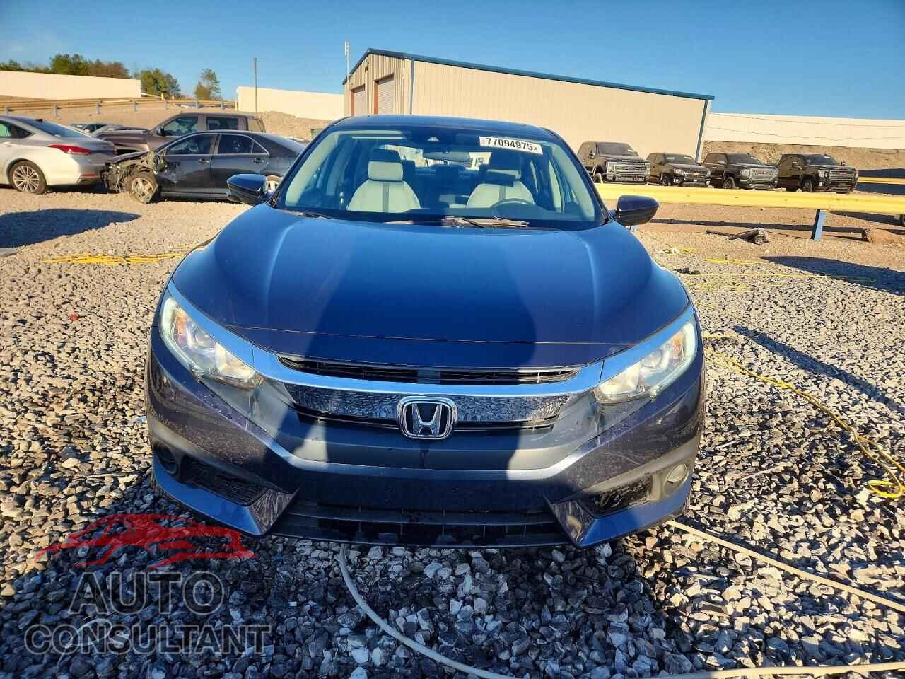 HONDA CIVIC 2017 - 19XFC2F83HE024404