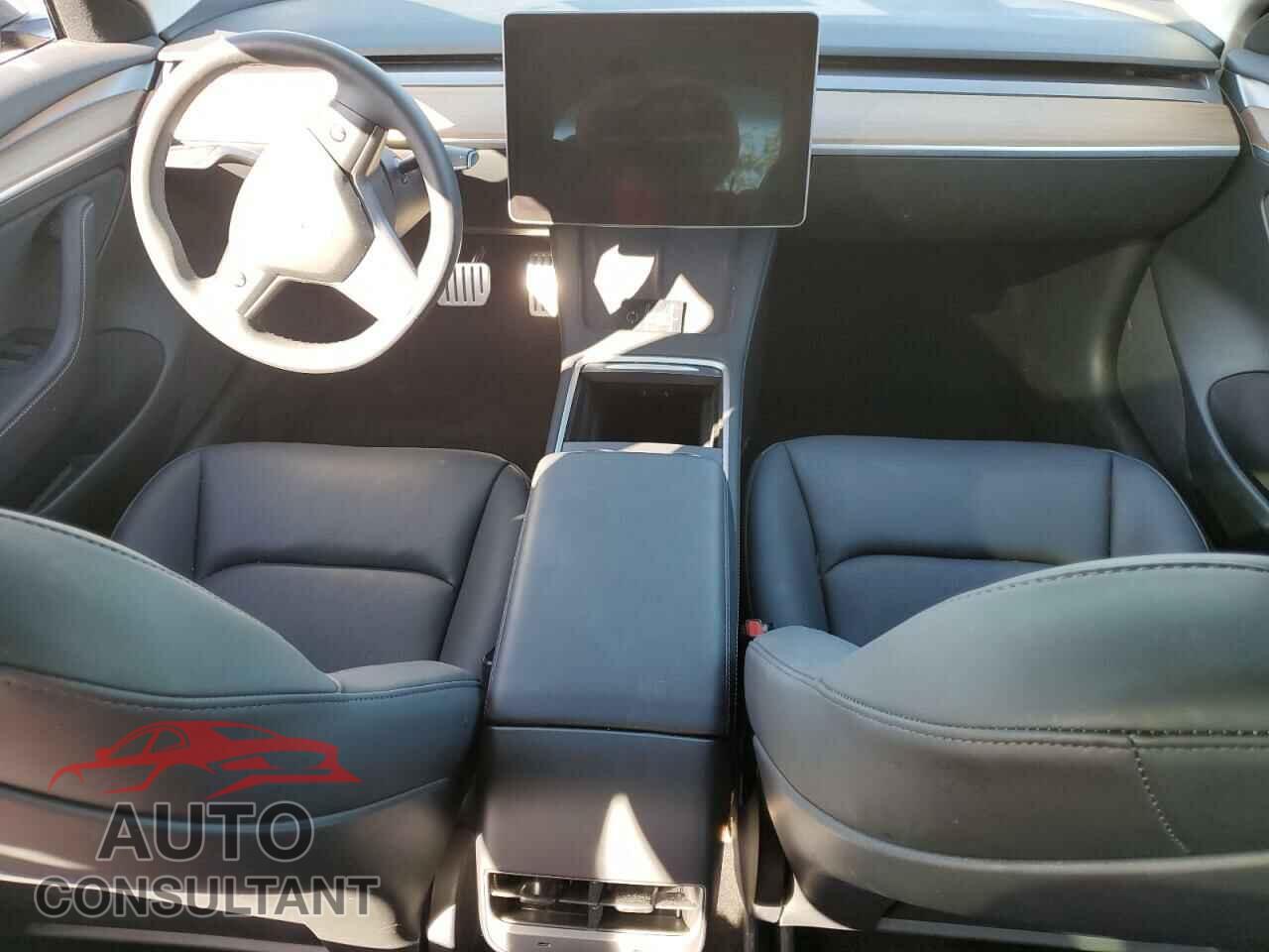 TESLA MODEL 3 2023 - 5YJ3E1EC0PF692098