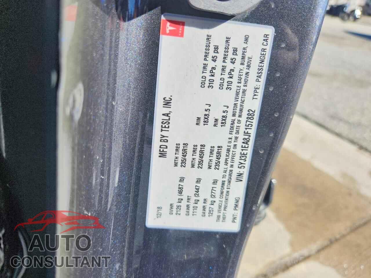 TESLA MODEL 3 2018 - 5YJ3E1EA8JF157882