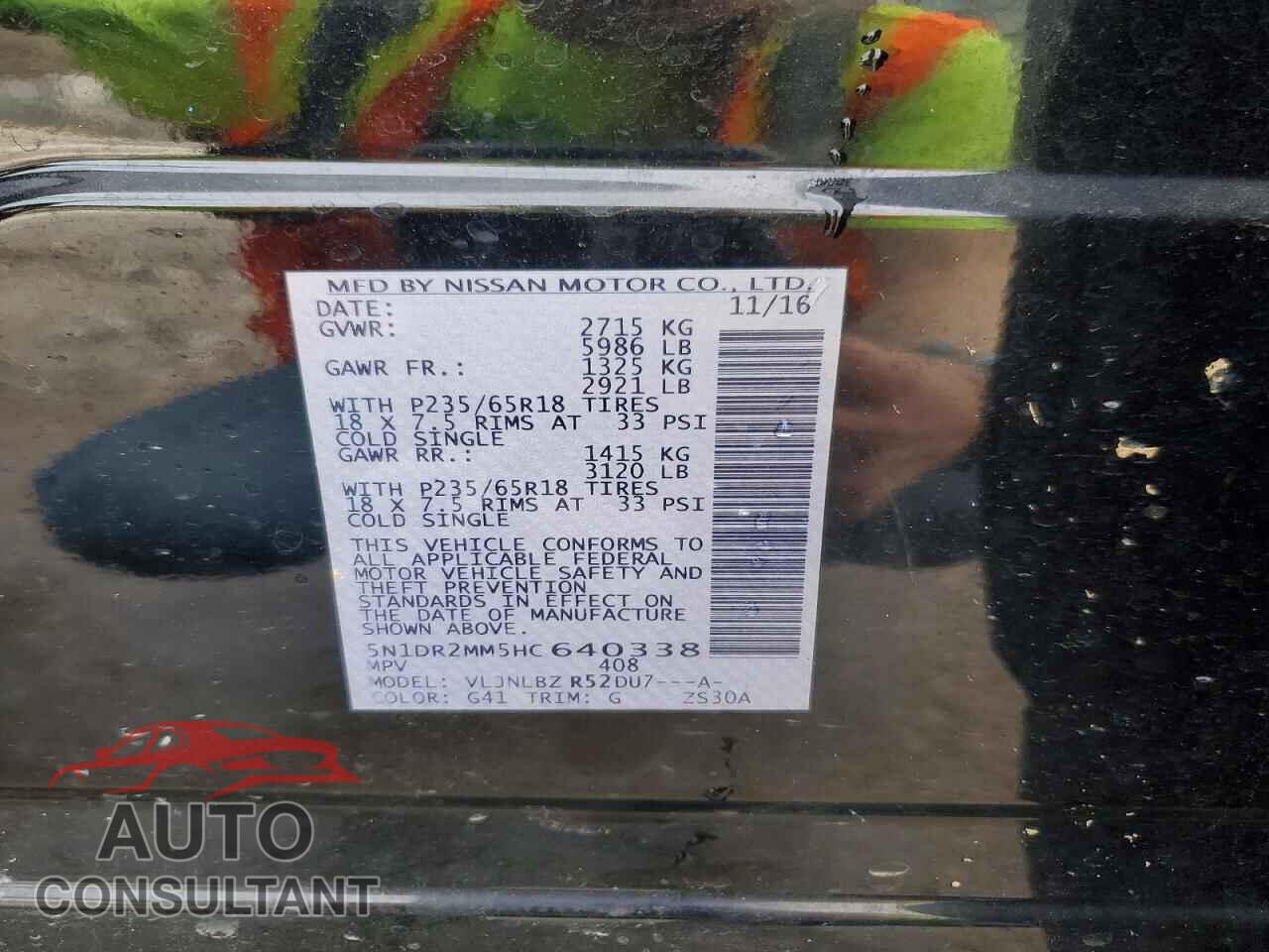 NISSAN PATHFINDER 2017 - 5N1DR2MM5HC640338