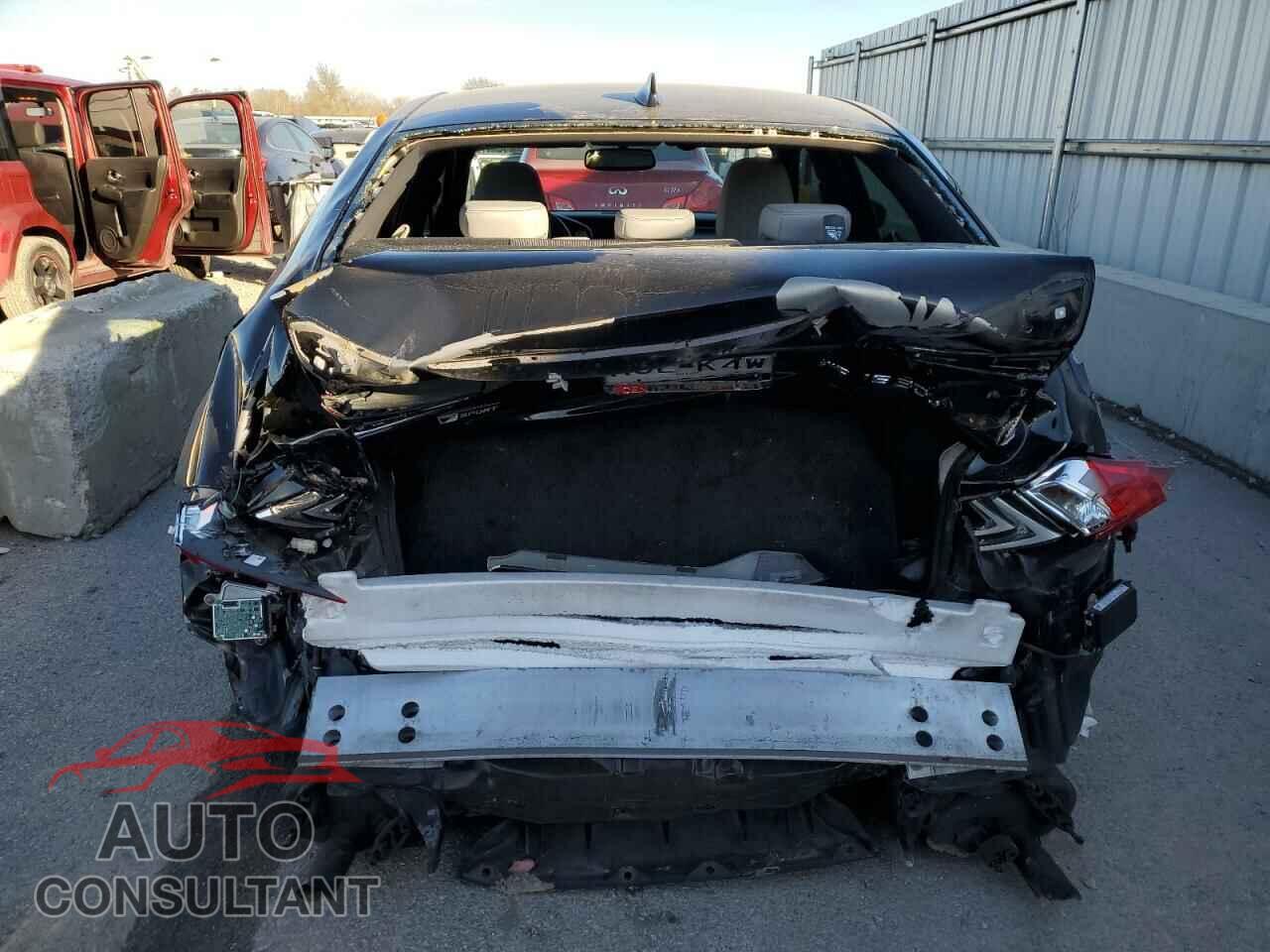 LEXUS IS 2016 - JTHCM1D27G5002889