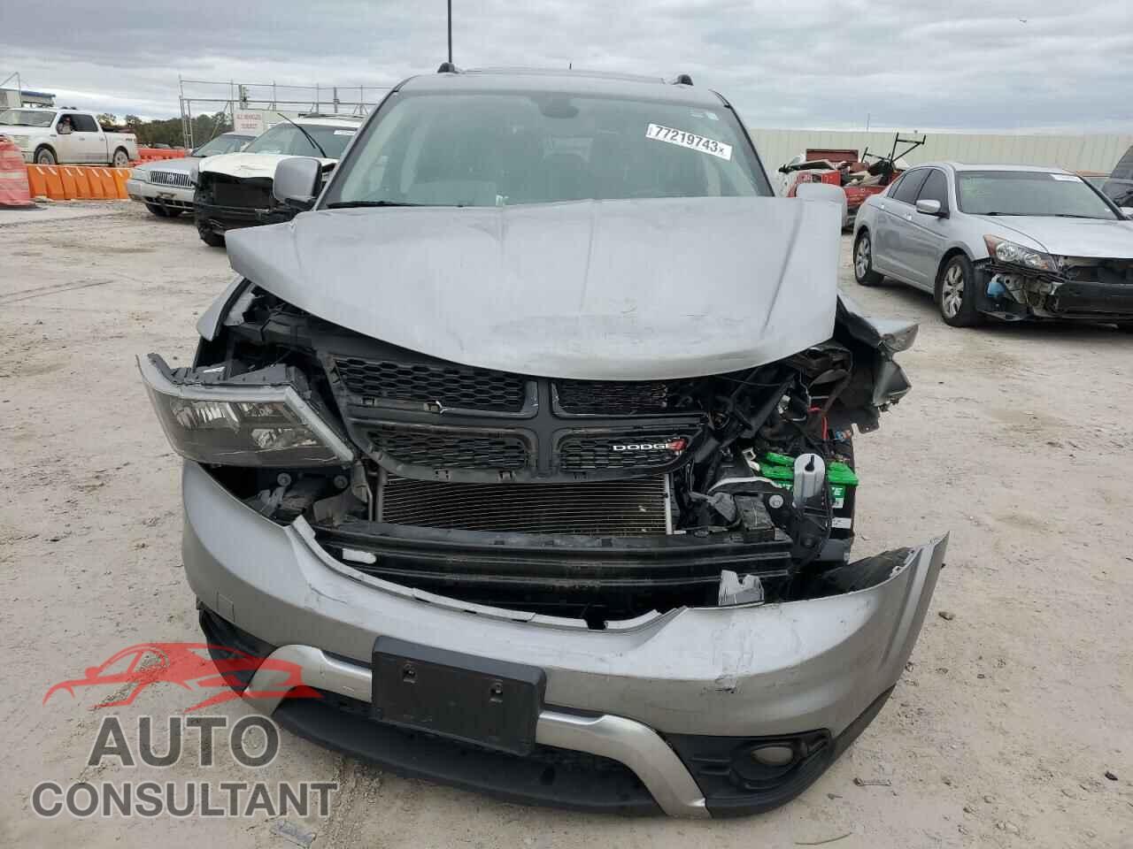 DODGE JOURNEY 2020 - 3C4PDCGB7LT271396