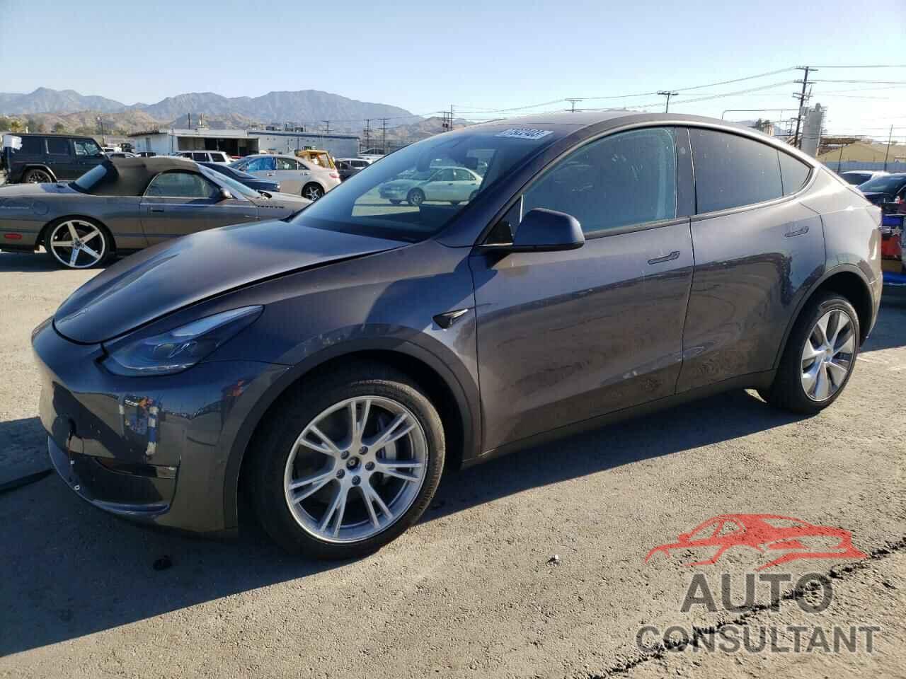 TESLA MODEL Y 2023 - 7SAYGDEE1PF904125