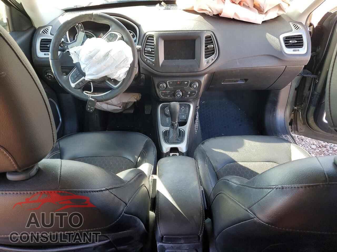 JEEP COMPASS 2018 - 3C4NJDBB6JT178363