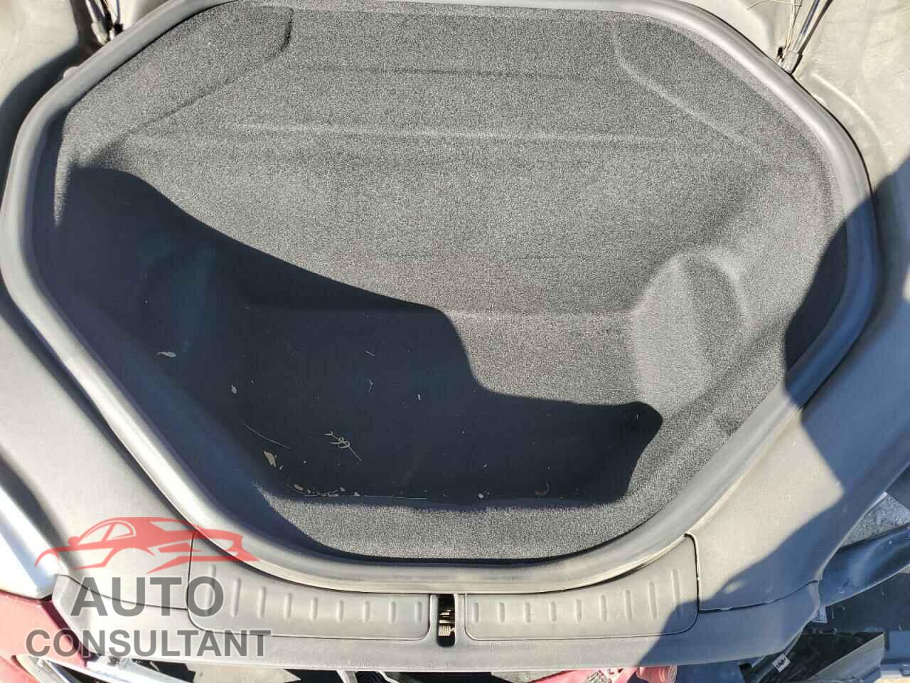 TESLA MODEL S 2015 - 5YJSA1E27FF104419