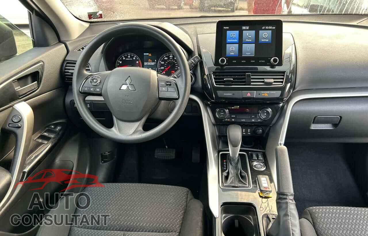 MITSUBISHI ECLIPSE 2024 - JA4ATVAA9RZ002607