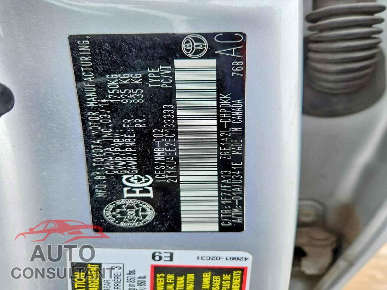TOYOTA MATRIX 2014 - 2T1KU4EE2EC133333