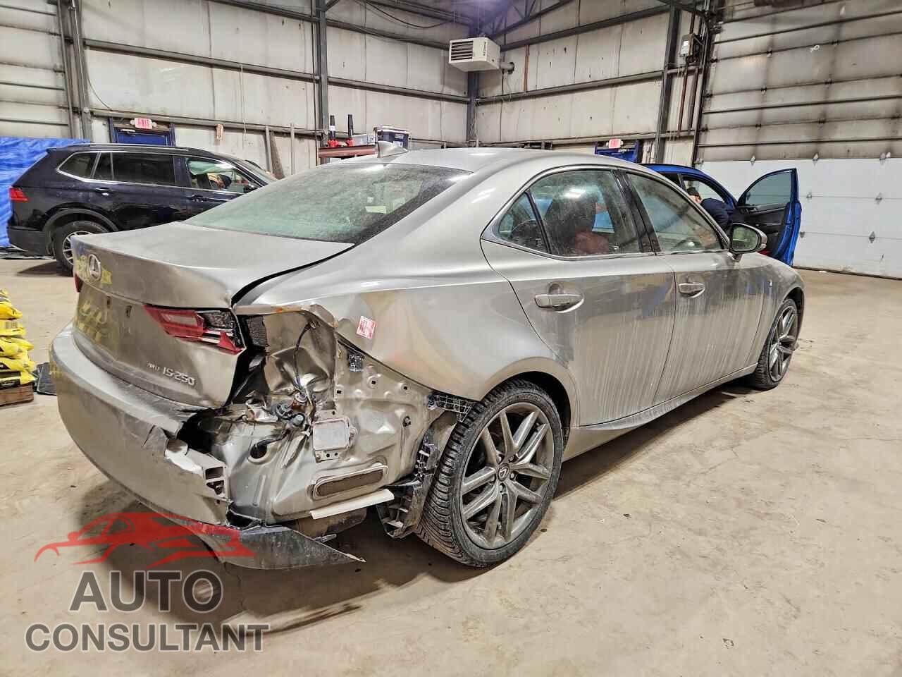 LEXUS IS 2014 - JTHCF1D28E5009177