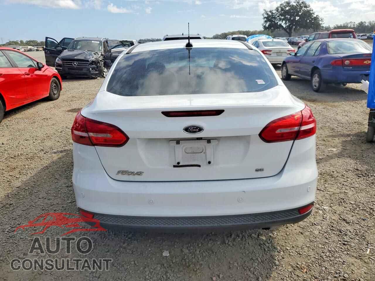 FORD FOCUS 2016 - 1FADP3F29GL389095
