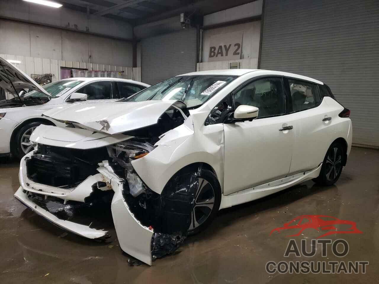 NISSAN LEAF 2022 - 1N4BZ1DV1NC558431