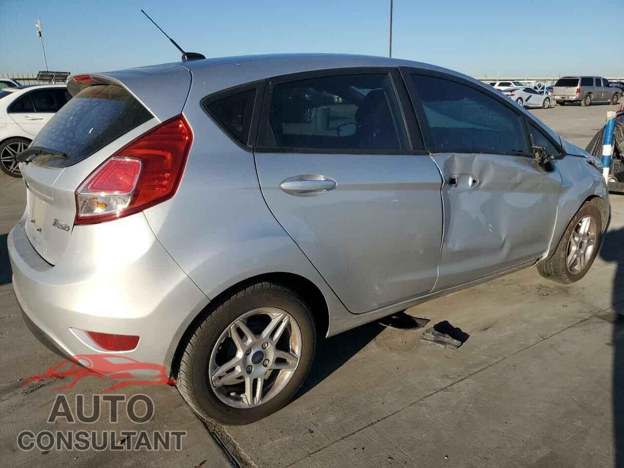 FORD FIESTA 2017 - 3FADP4EJ1HM144564