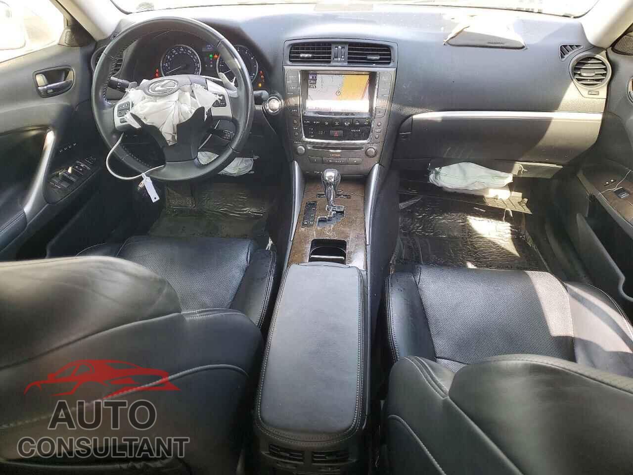 LEXUS IS 250 2013 - JTHCF5C20D5063483