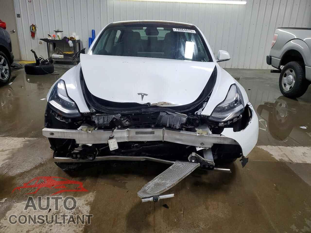 TESLA MODEL 3 2020 - 5YJ3E1EB1LF617847