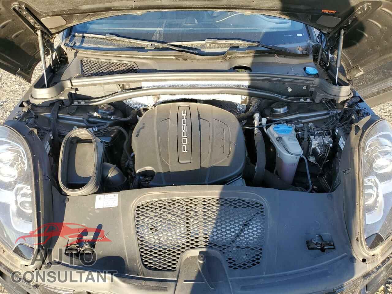 PORSCHE MACAN 2018 - WP1AA2A54JLB03038