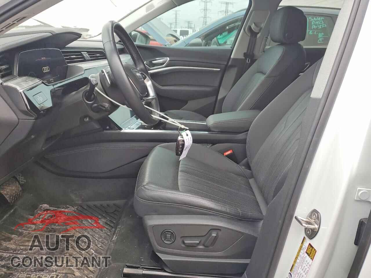AUDI E-TRON 2022 - WA1LAAGE6NB014153