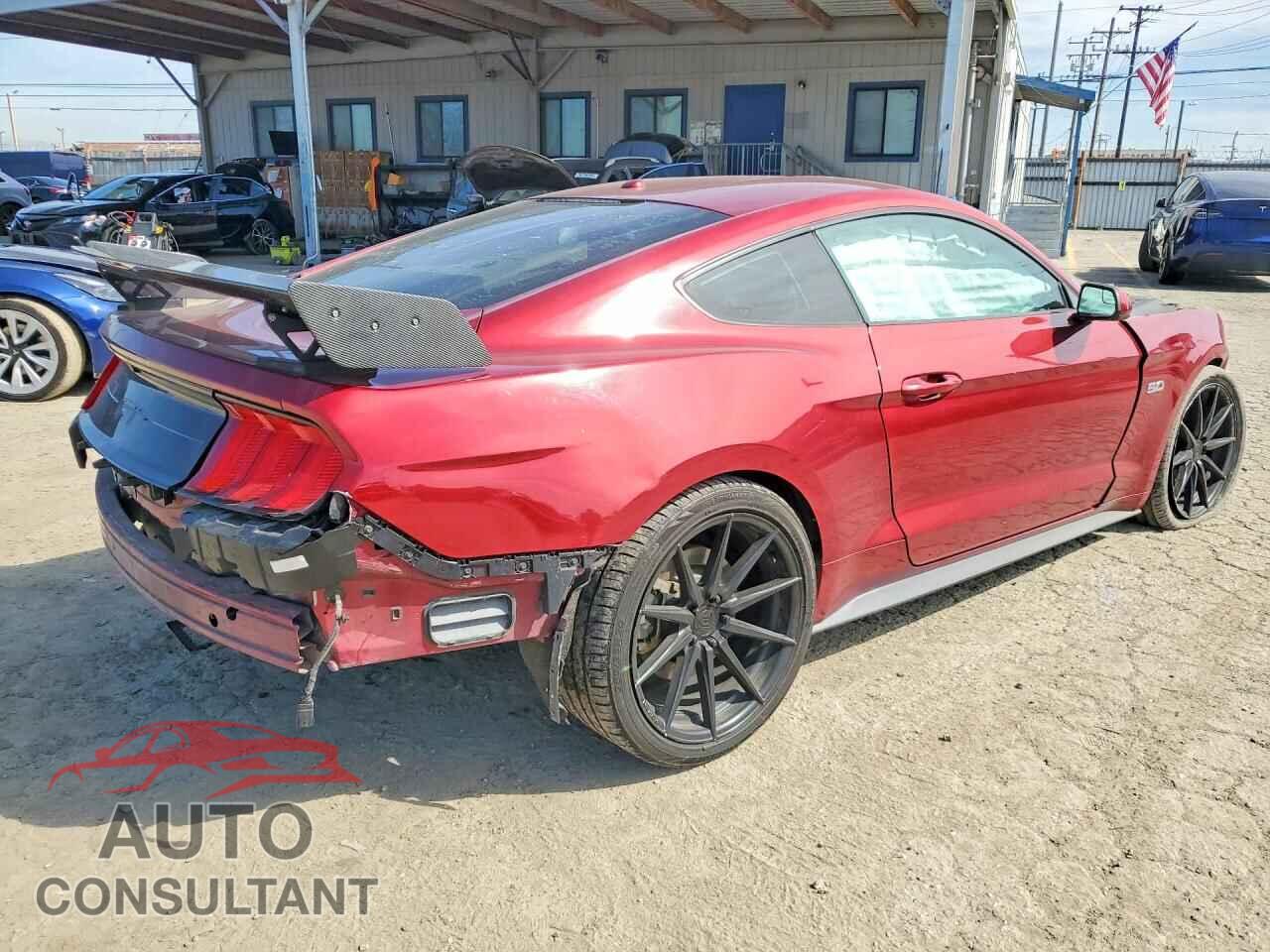 FORD MUSTANG 2019 - 1FA6P8CF3K5194863