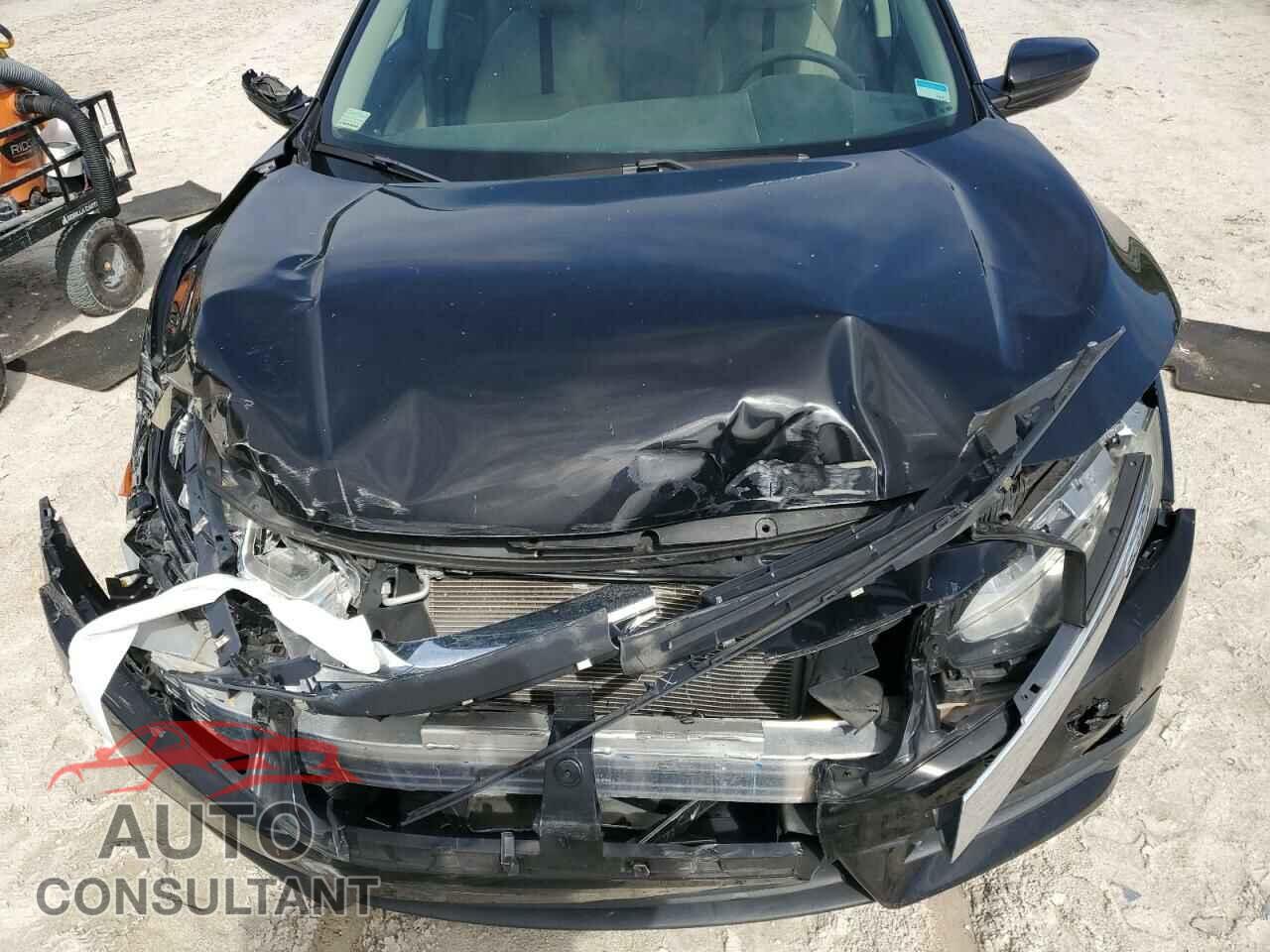 HONDA CIVIC 2017 - 19XFC2F59HE078988