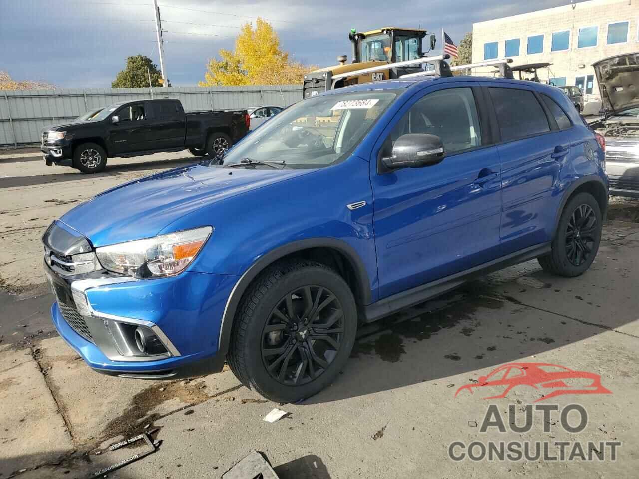 MITSUBISHI OUTLANDER 2018 - JA4AR3AUXJU016062