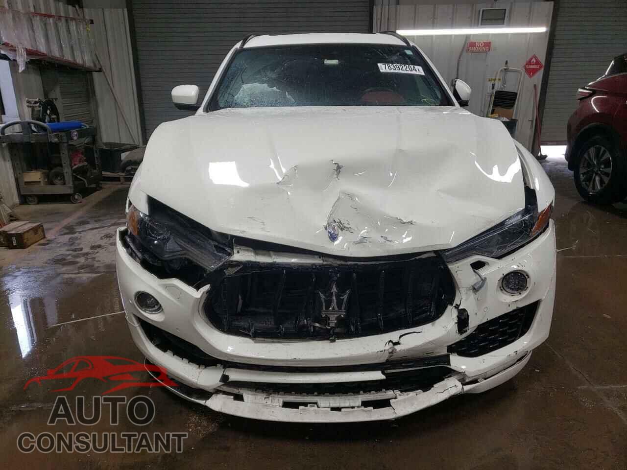 MASERATI ALL MODELS 2018 - ZN661XUS2JX259608