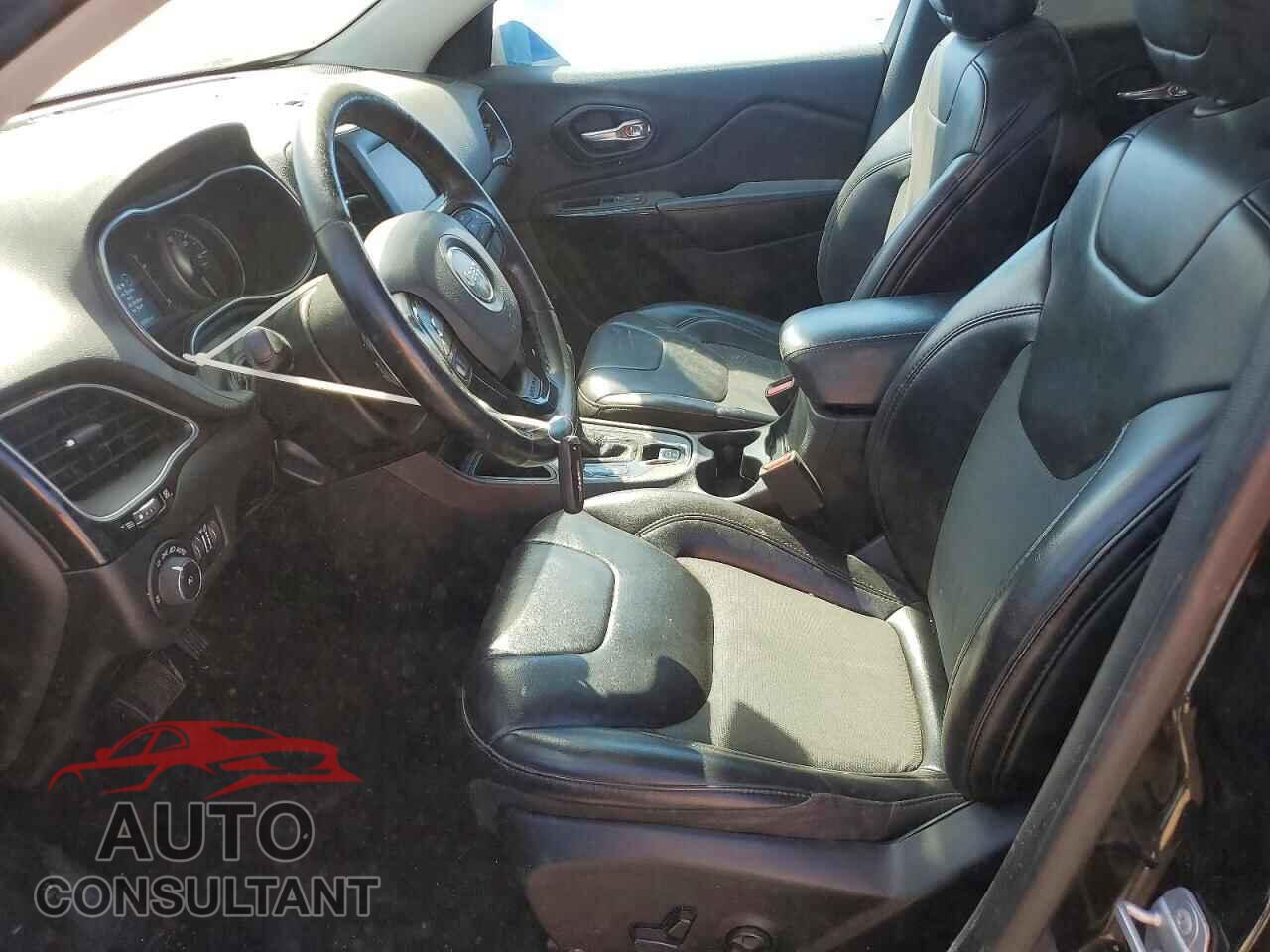 JEEP GRAND CHER 2019 - 1C4PJLLB9KD377366