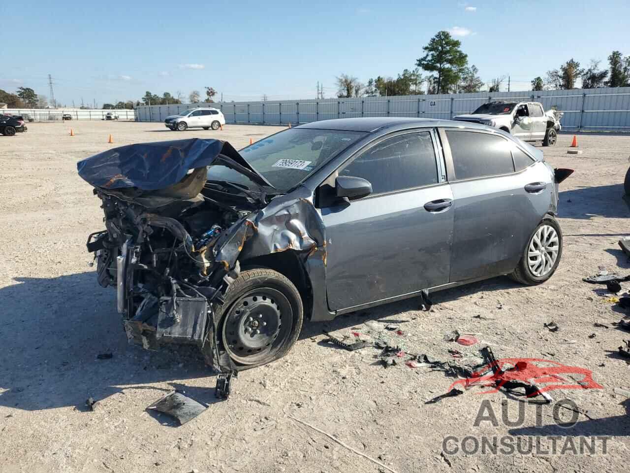 TOYOTA COROLLA 2018 - 2T1BURHE0JC027756