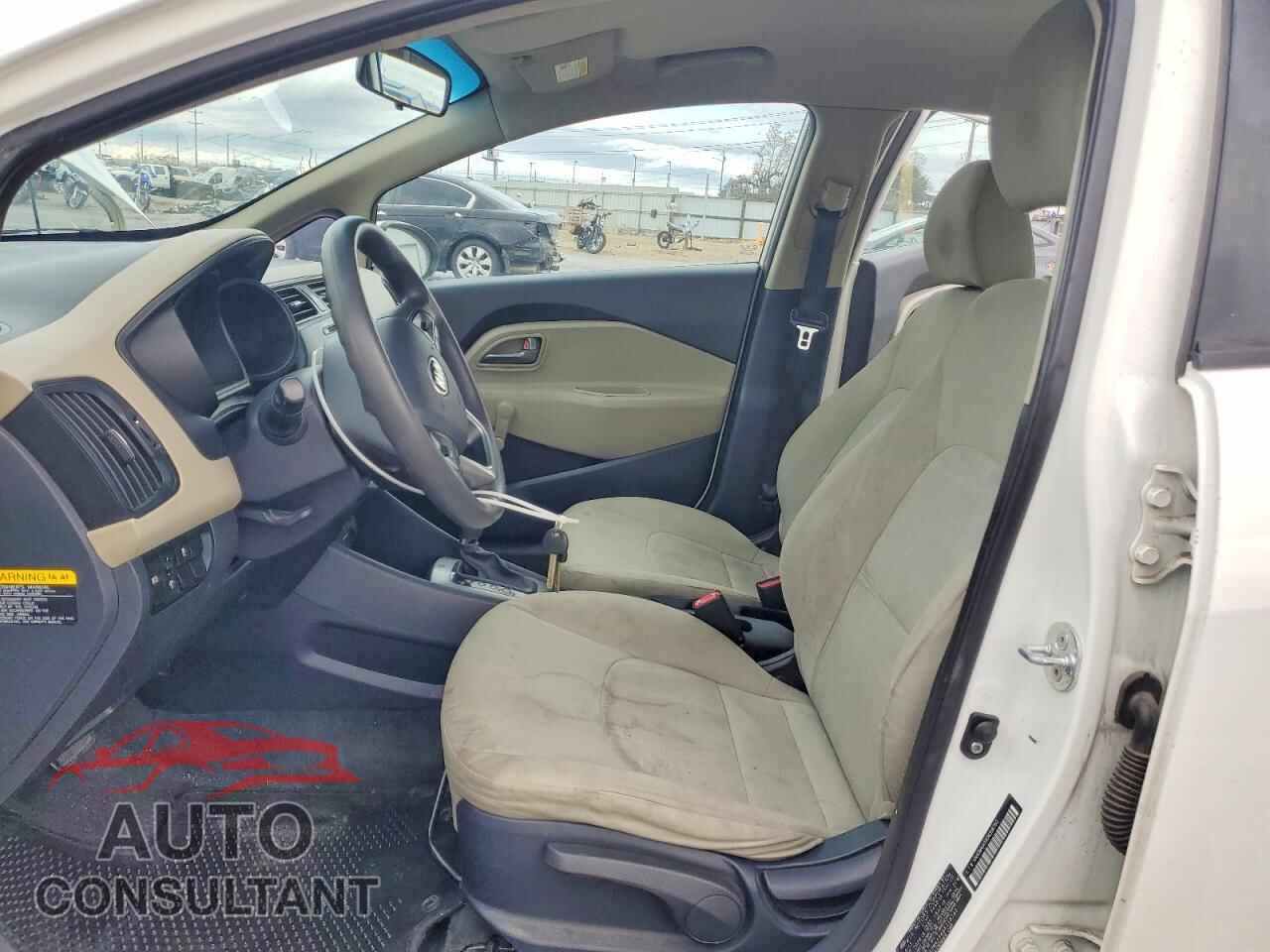 KIA RIO 2013 - KNADM4A34D6318760