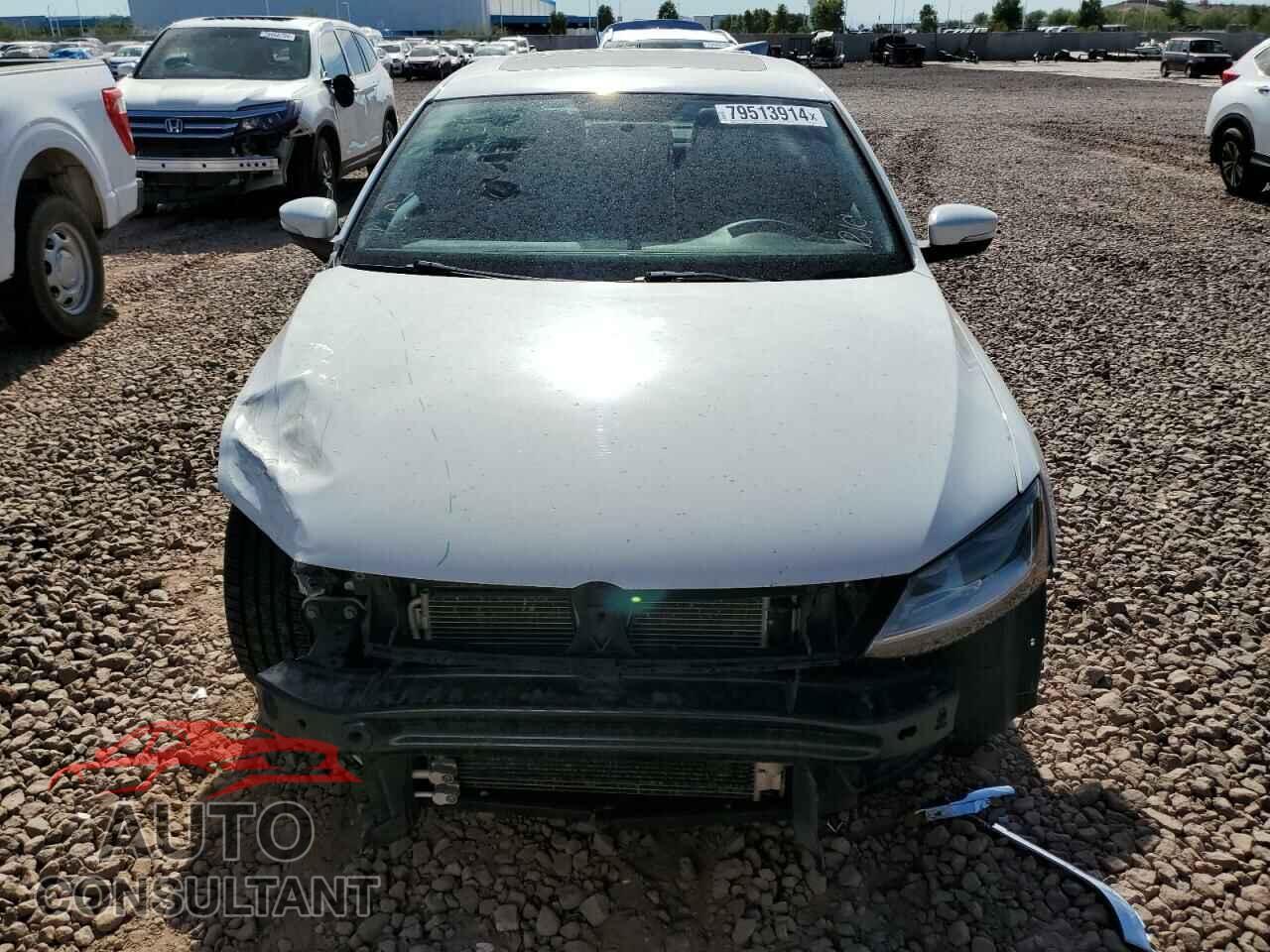 VOLKSWAGEN JETTA 2017 - 3VWDB7AJ8HM395417