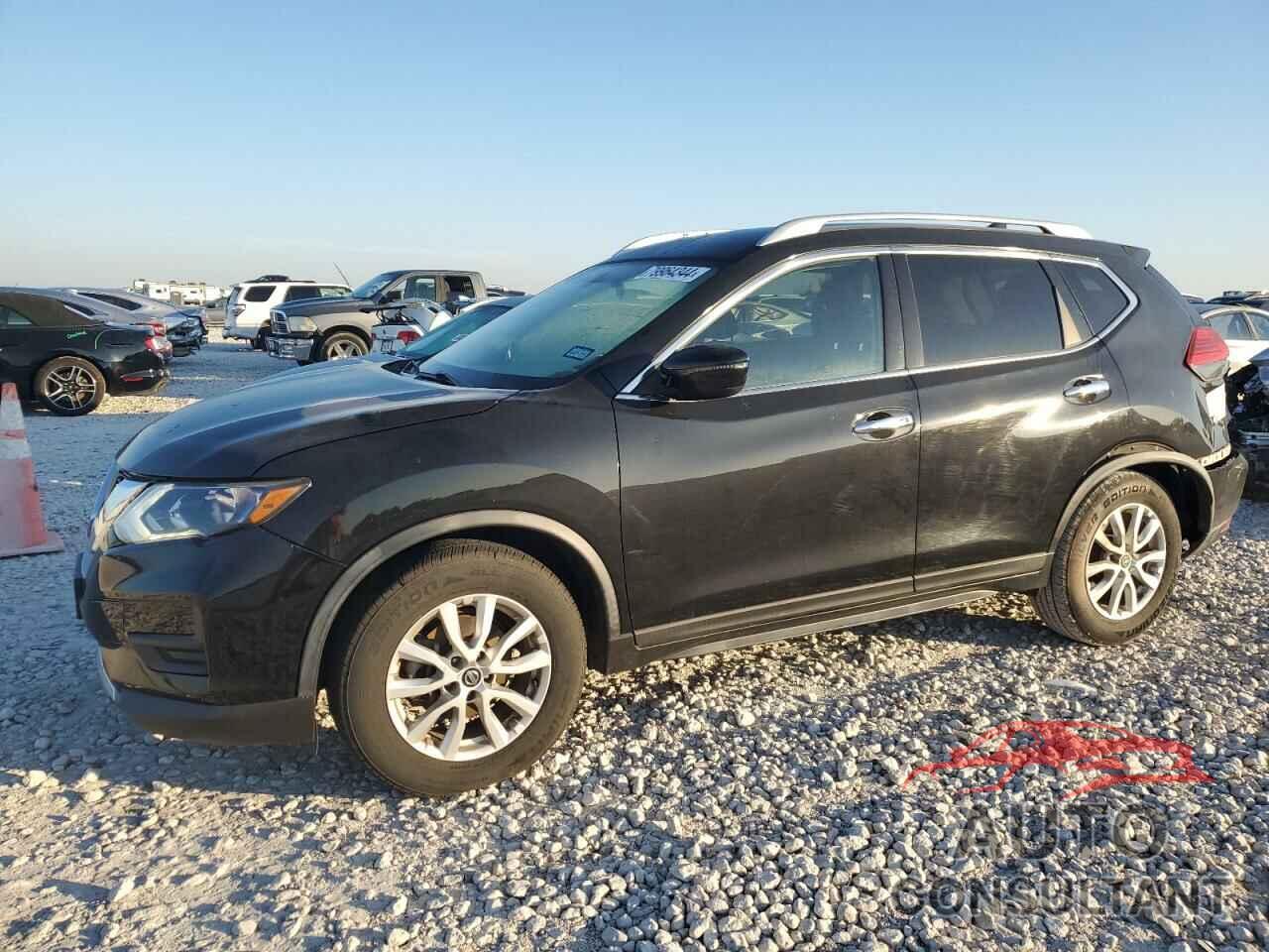 NISSAN ROGUE 2017 - KNMAT2MT5HP589271