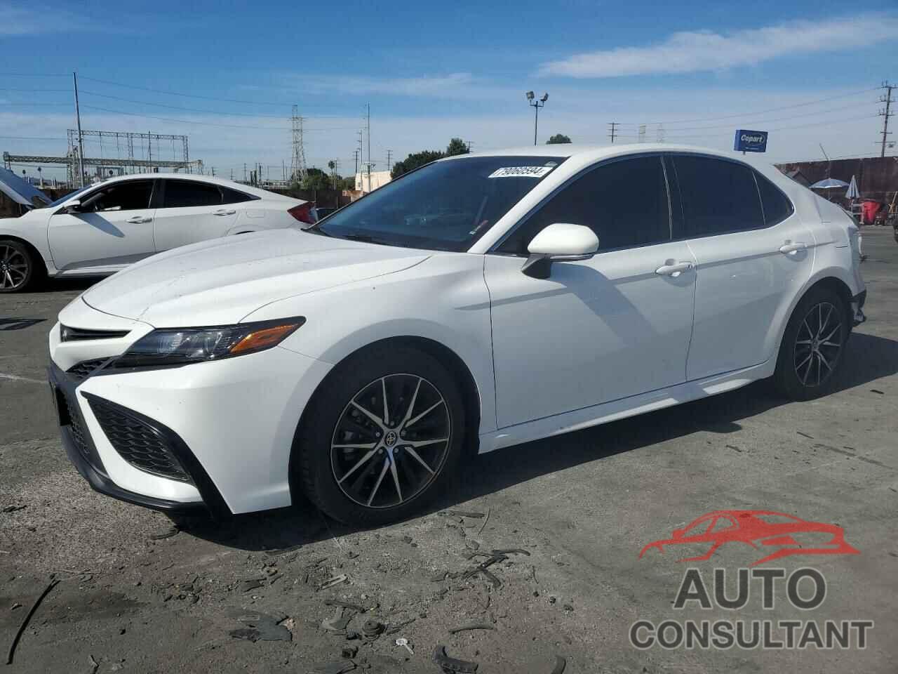 TOYOTA CAMRY 2022 - 4T1T11AK3NU676230