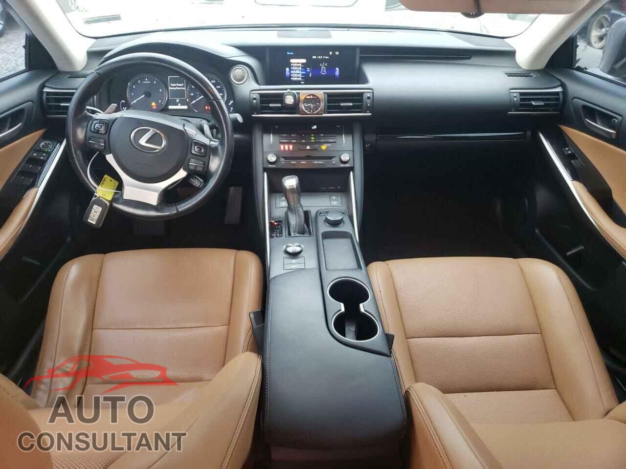 LEXUS IS 2017 - JTHBA1D28H5042386
