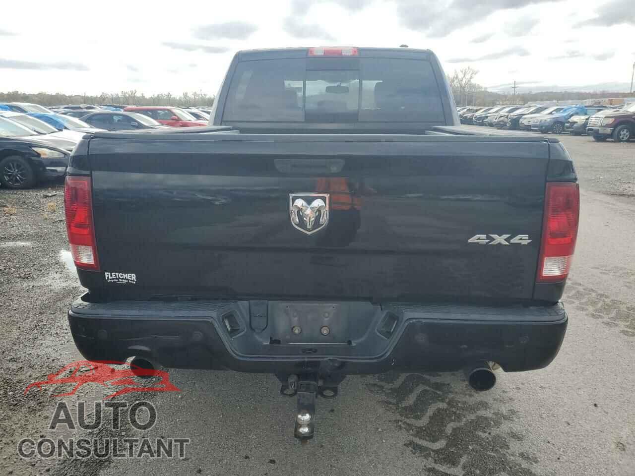 DODGE RAM 1500 2012 - 1C6RD7MT1CS128224