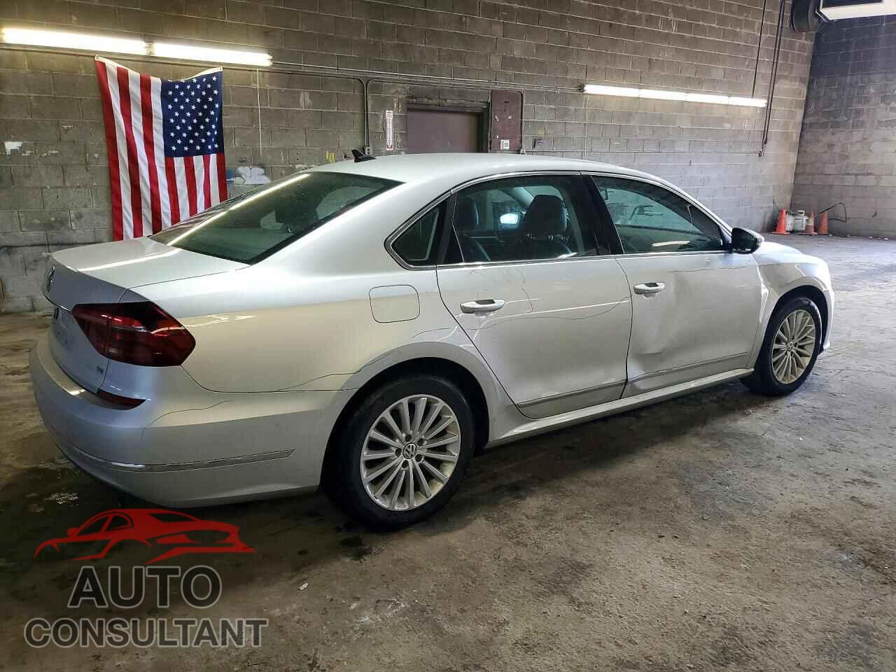 VOLKSWAGEN PASSAT 2017 - 1VWBT7A31HC031850
