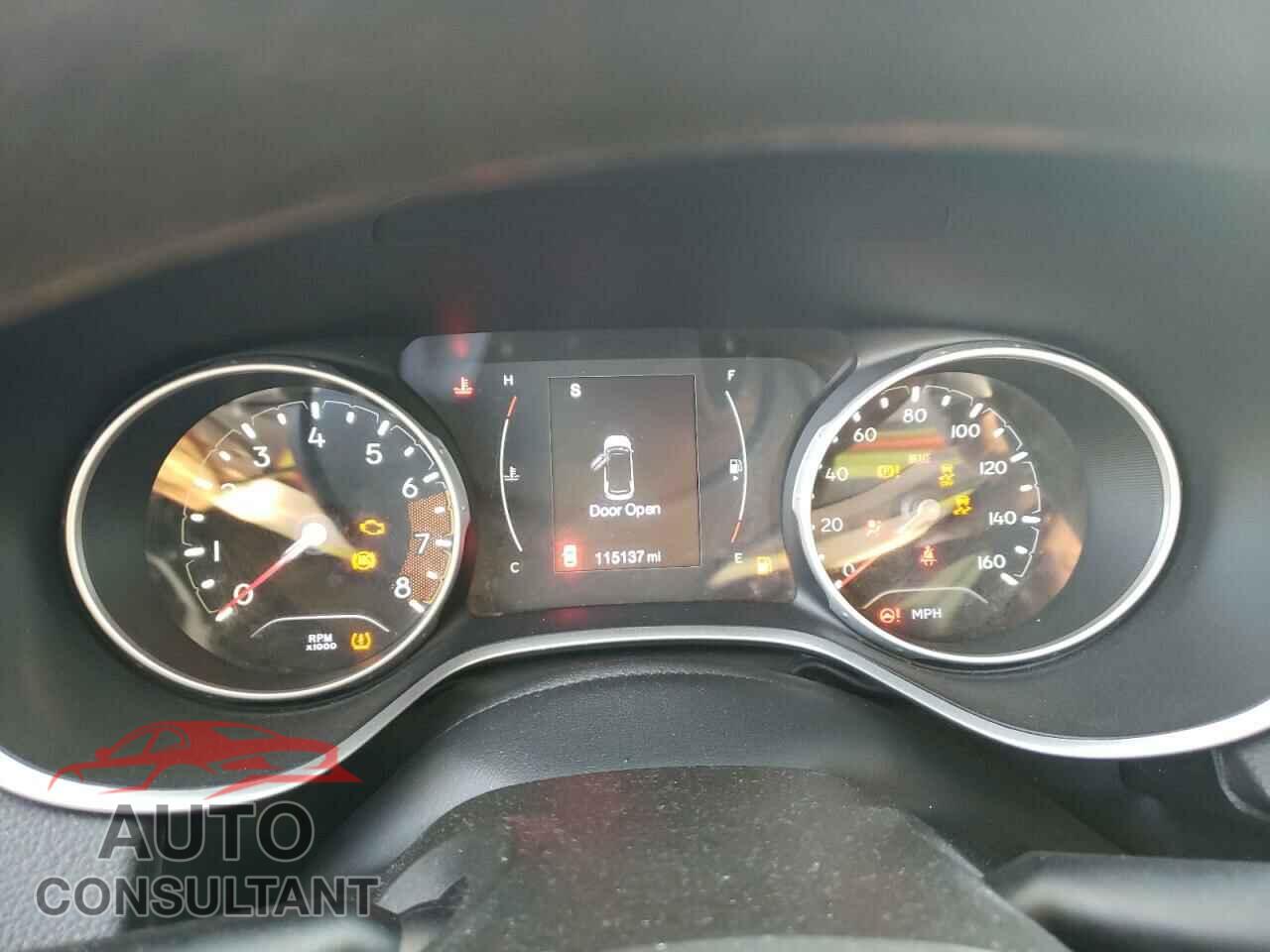 JEEP COMPASS 2018 - 3C4NJCAB9JT147975