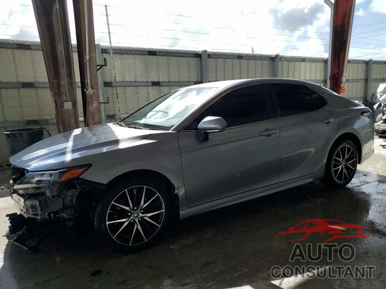 TOYOTA CAMRY 2022 - 4T1G11AKXNU645770