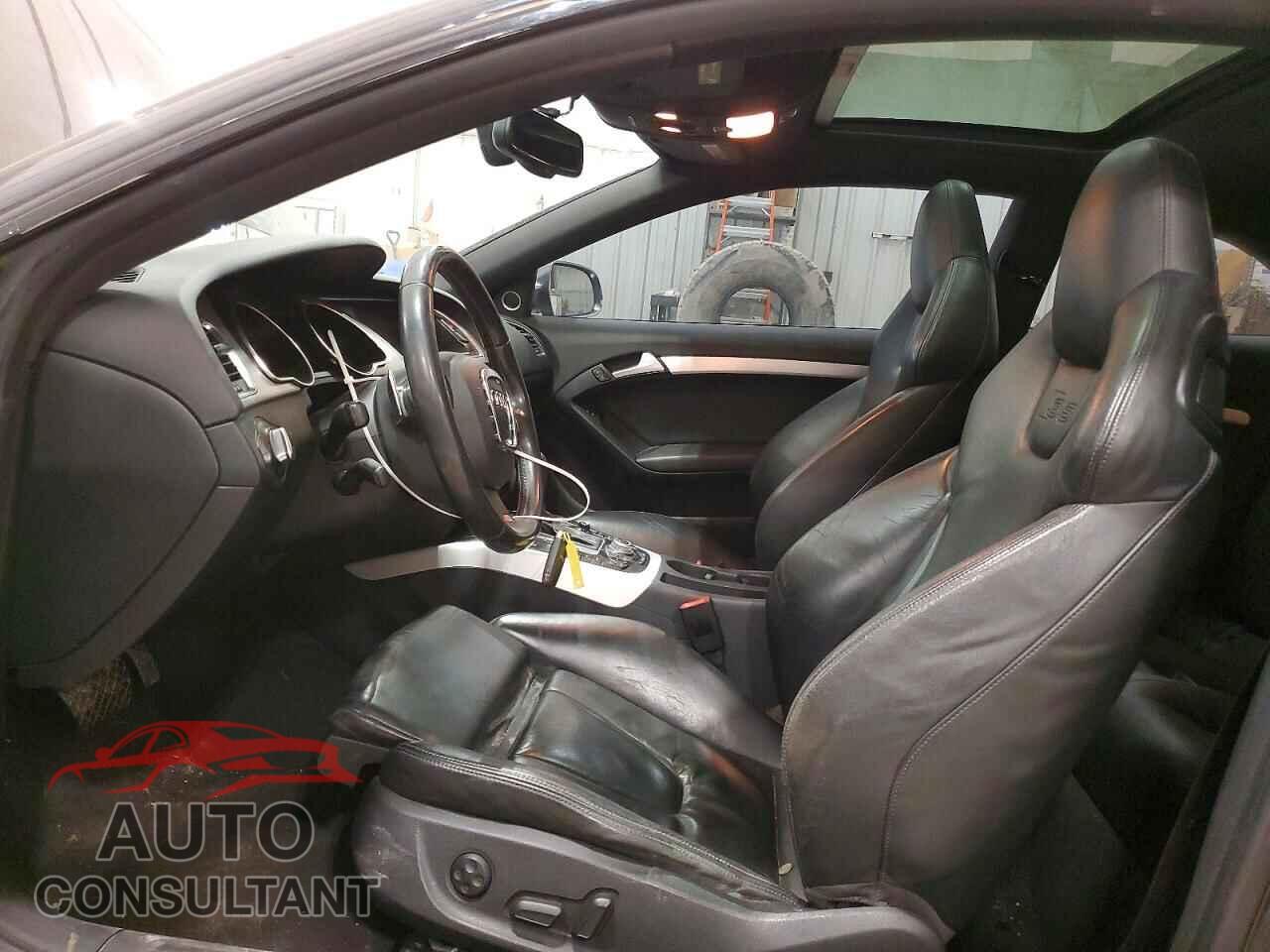 AUDI S5/RS5 2012 - WAUCVAFR8CA000687