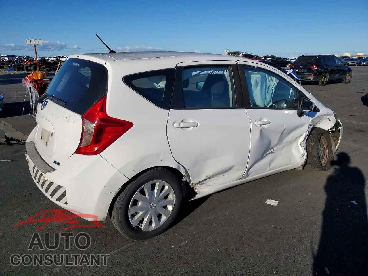 NISSAN VERSA 2016 - 3N1CE2CP7GL390582