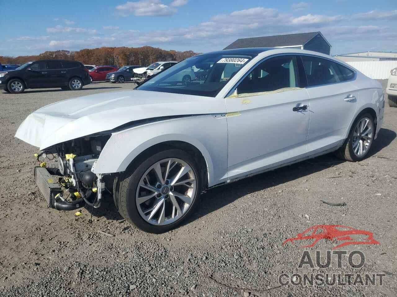 AUDI A5 2021 - WAUABCF56MA008295