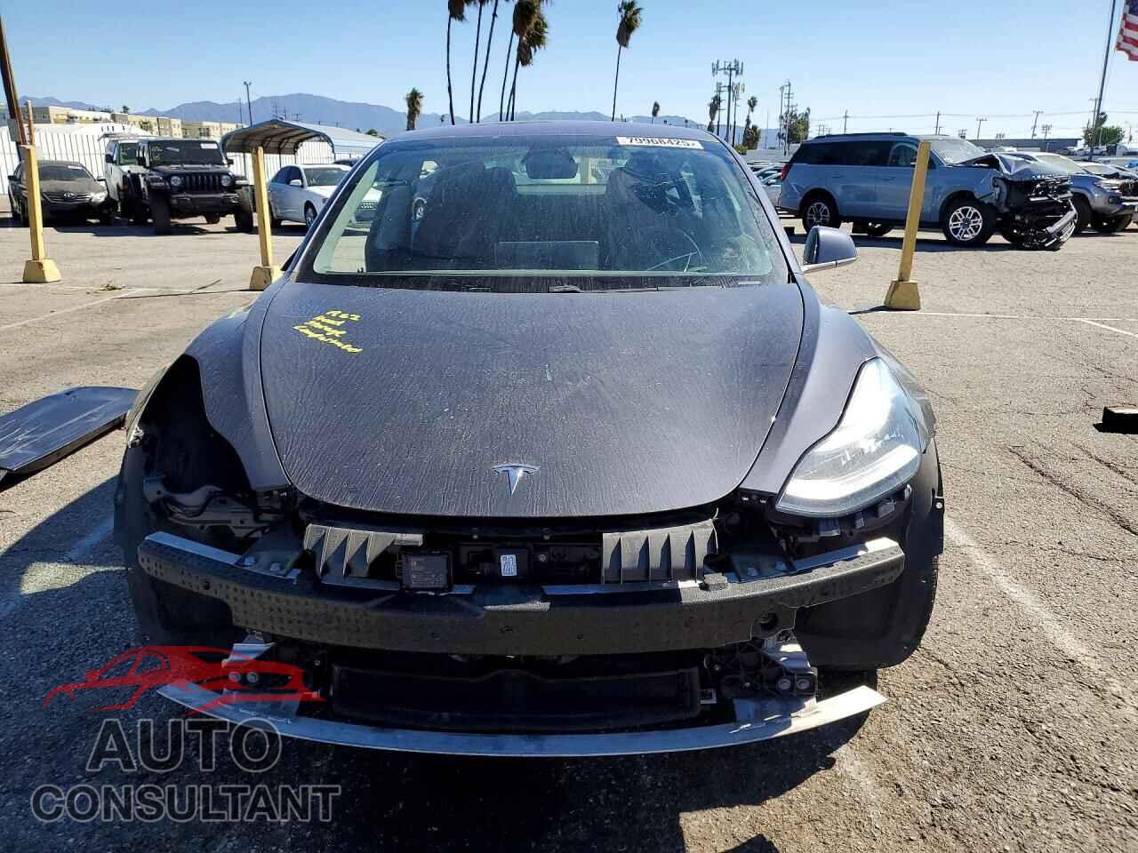 TESLA MODEL 3 2019 - 5YJ3E1EB3KF205556