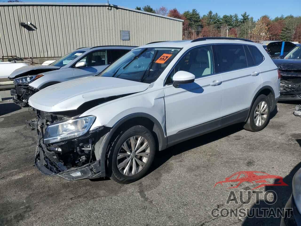 VOLKSWAGEN TIGUAN 2018 - 3VV3B7AXXJM010207