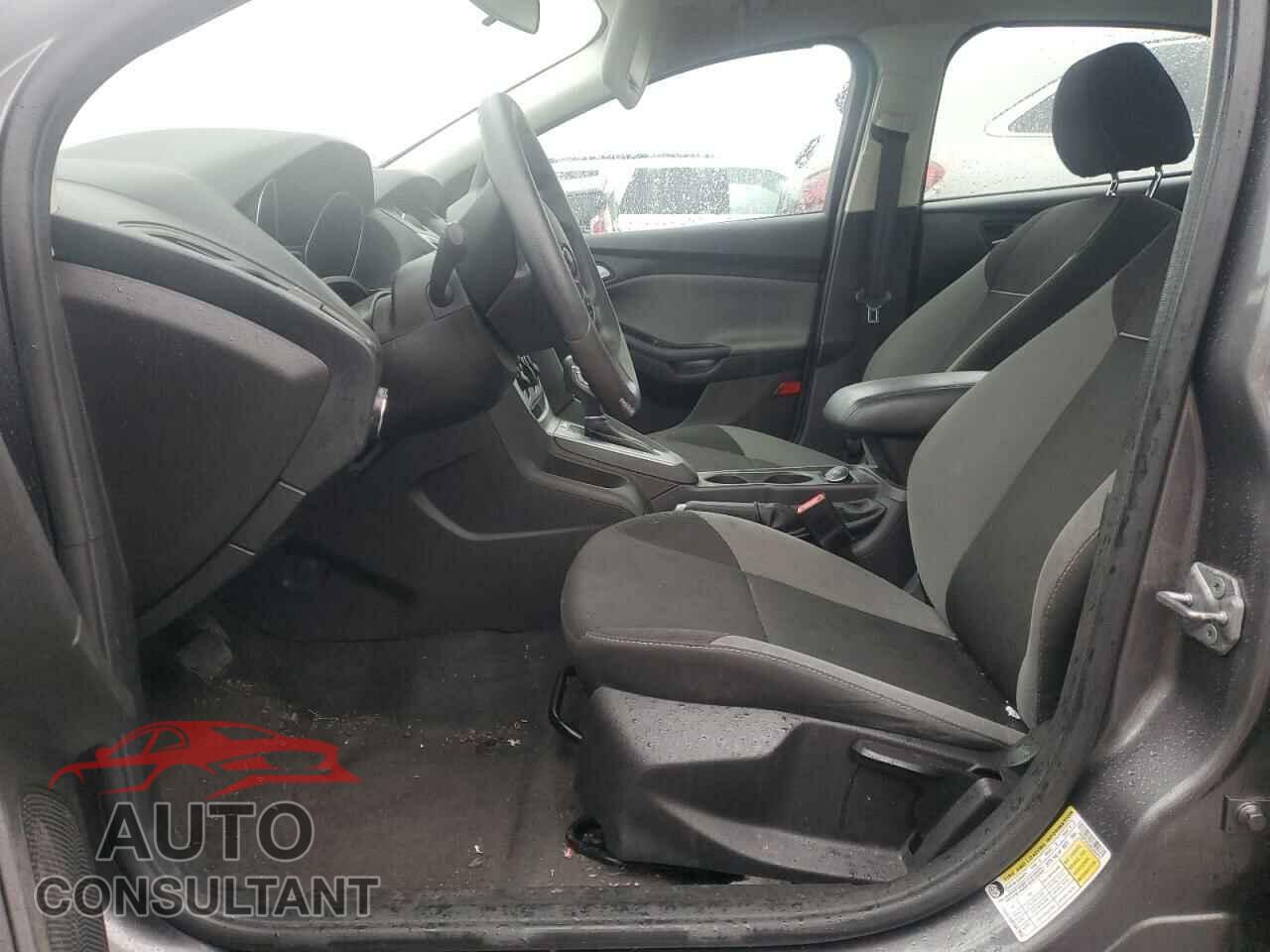 FORD FOCUS 2014 - 1FADP3F2XEL269772